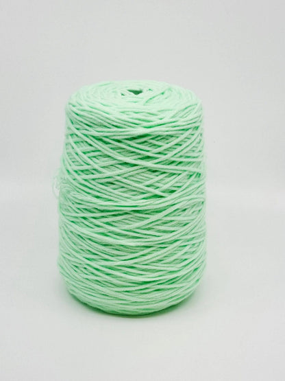Acrylic Yarn - Tufting Yarn - on cone - 400g - Tuftinglove