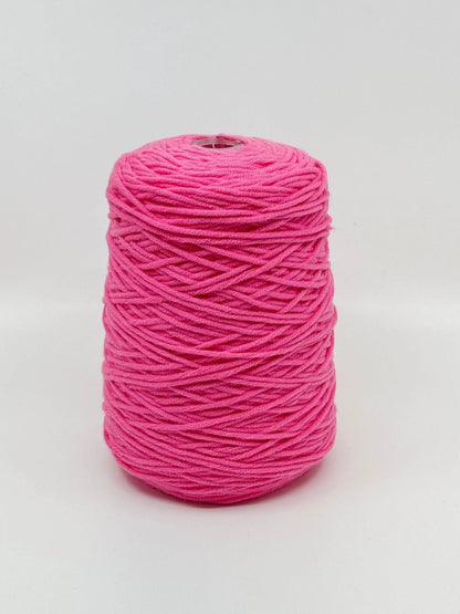 Acrylic Yarn - Tufting Yarn - on cone - 400g - Tuftinglove