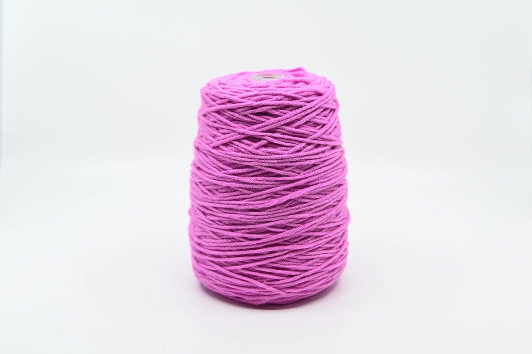 Acrylic Yarn - Tufting Yarn - on cone - 400g - Tuftinglove