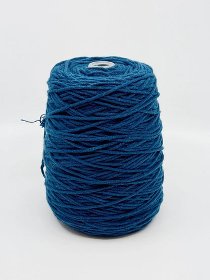 Acrylic Yarn - Tufting Yarn - on cone - 400g - Tuftinglove