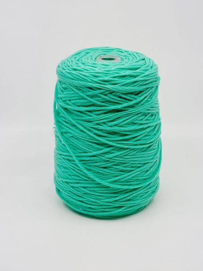 Acrylic Yarn - Tufting Yarn - on cone - 400g - Tuftinglove