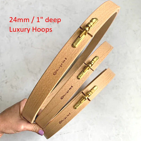 Beech wood embroidery hoop with brass screw, product view