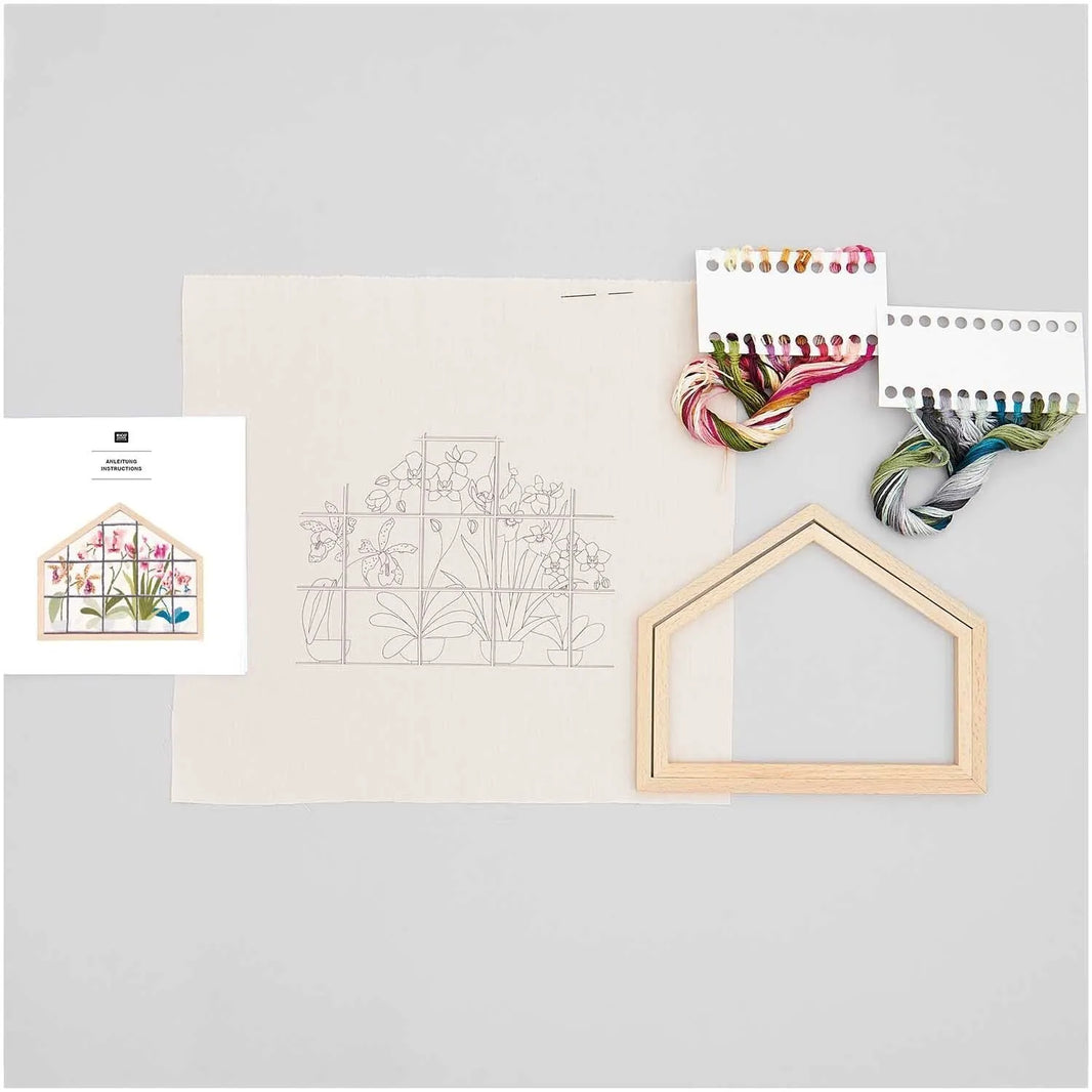 Rico Stickset mit Orchideen-Motiv, Detailansicht