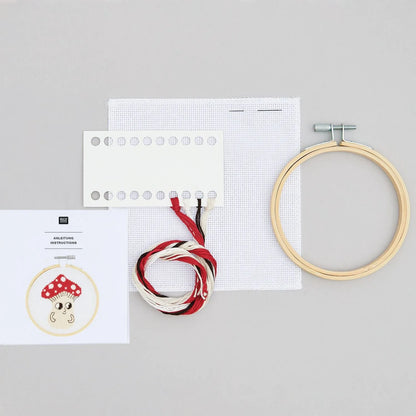 Kreuzstich-Stickset 'Small Mushroom', 10cm von Rico Design