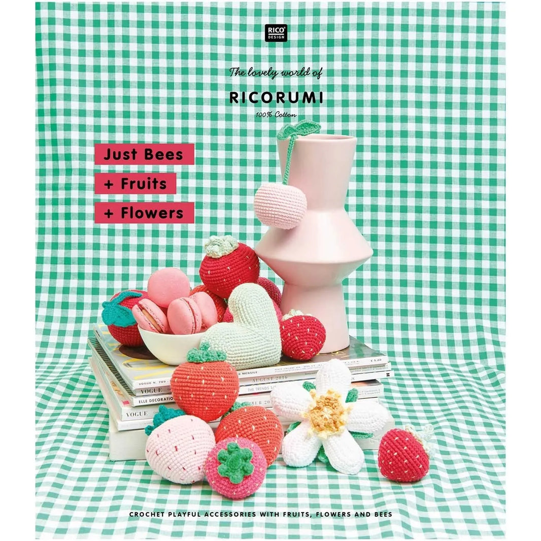 Ricorumi Häkelbuch 'Just Bees + Fruits + Flowers' auf Deutsch von Rico Design