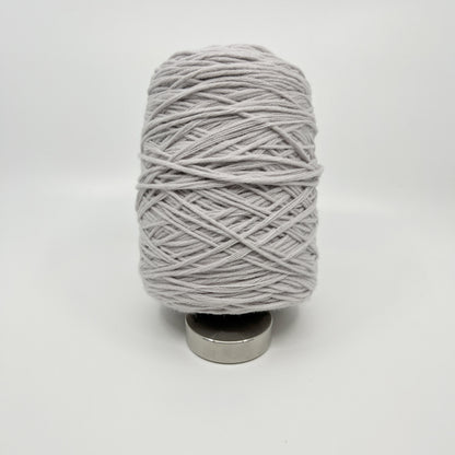 Acrylic Yarn - Tufting Yarn - on cone - 400g - Tuftinglove