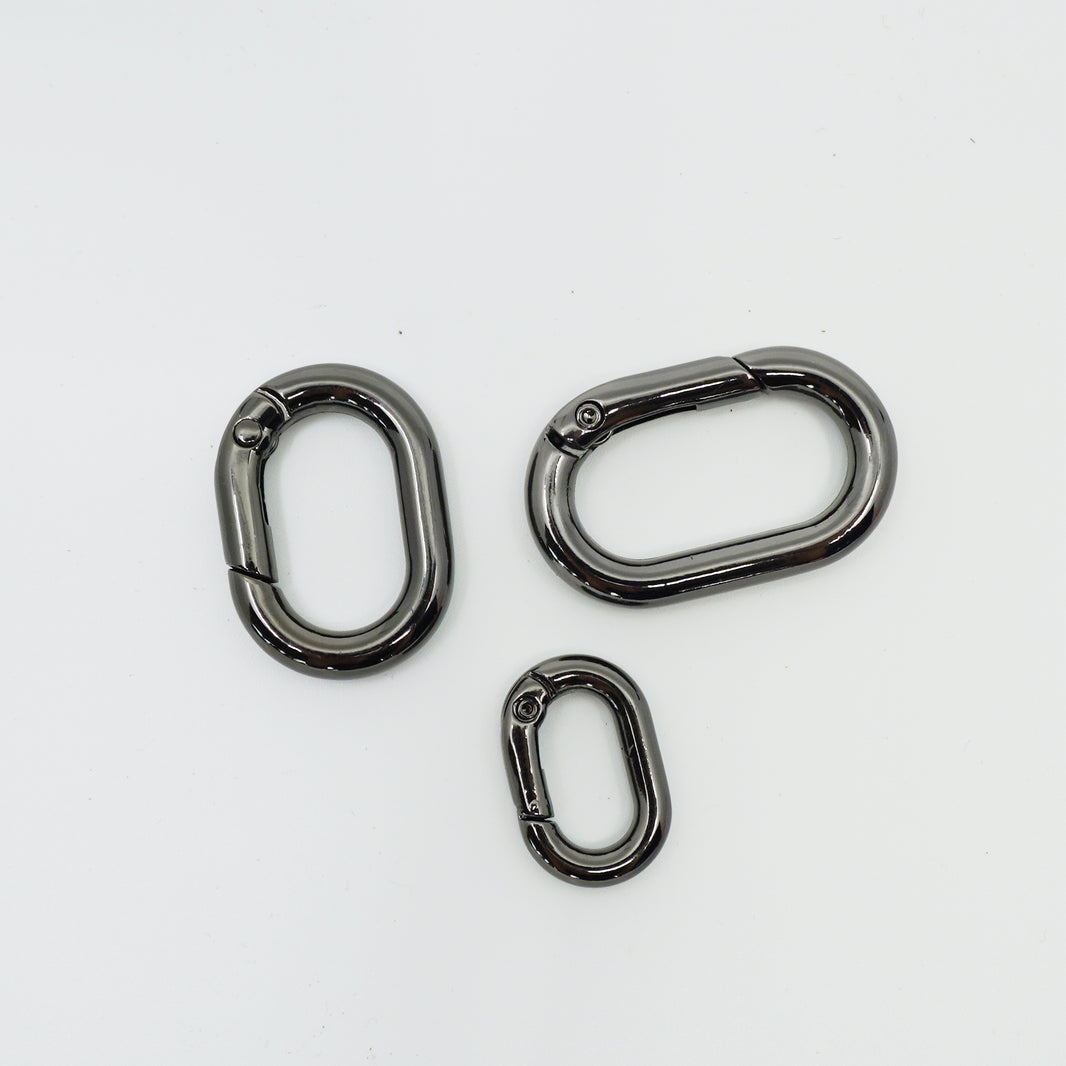 Oval Carabiner - gunmetal