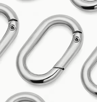 Craftinglove mid-size oval carabiner