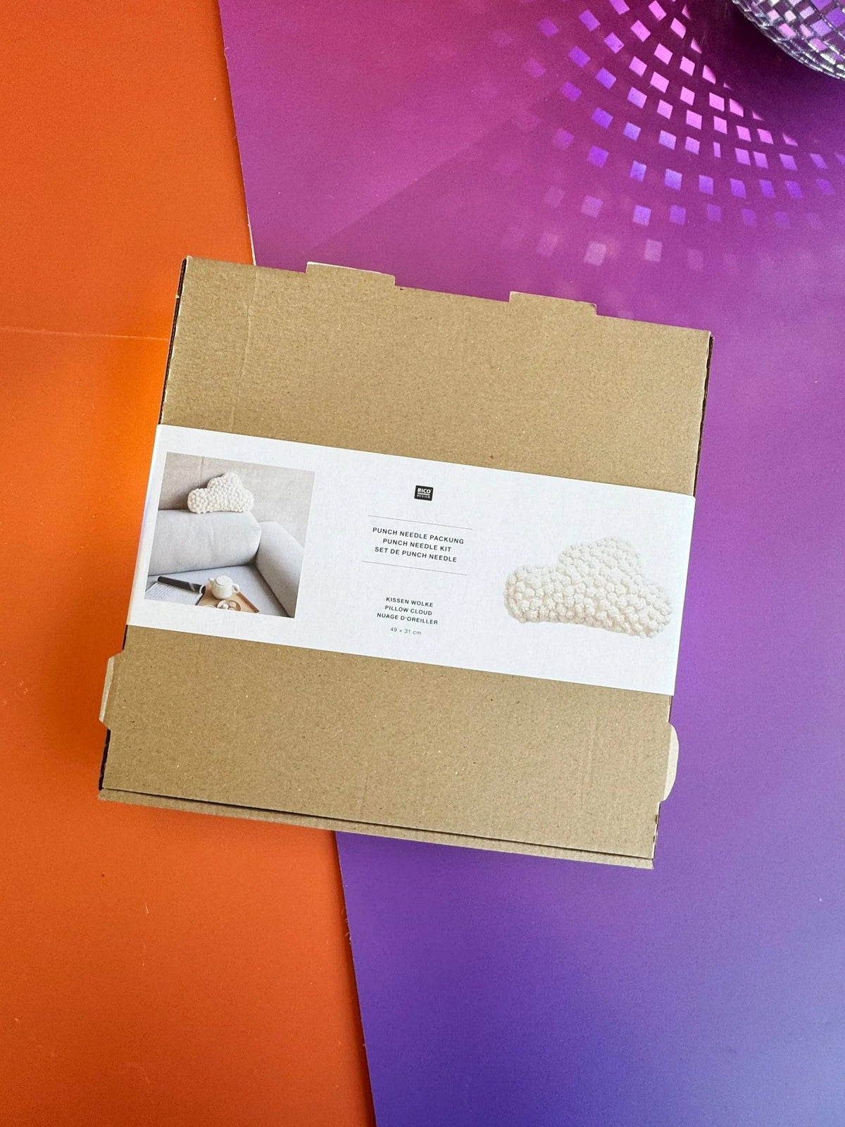 Rico Cloud cushion punch needle kit, detail