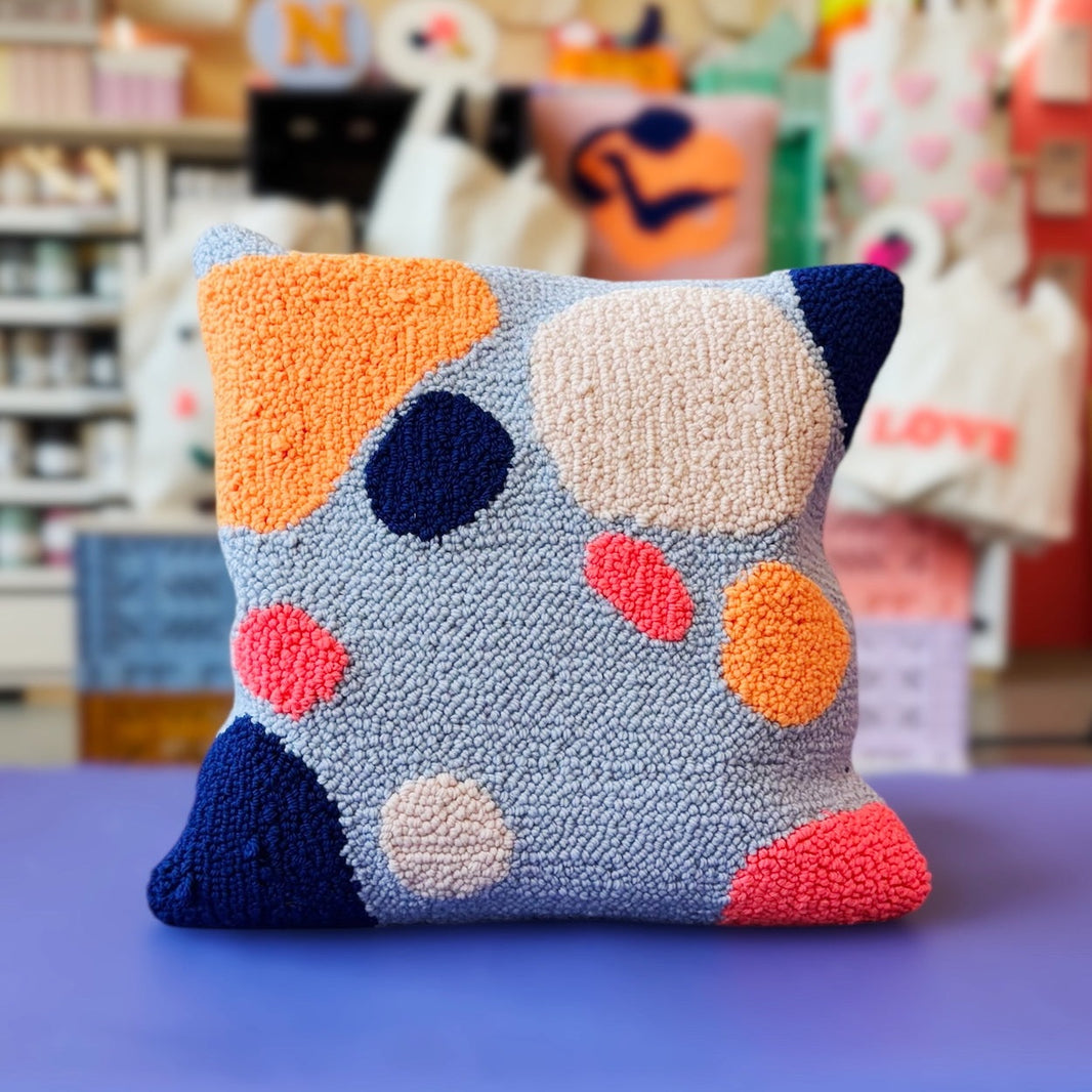 Craftinglove Blobs punch needle pillowcase set