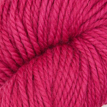 Violet Jane Fine Punch-Needle-Garn, 110g-Strang in Raspberry Sherbet