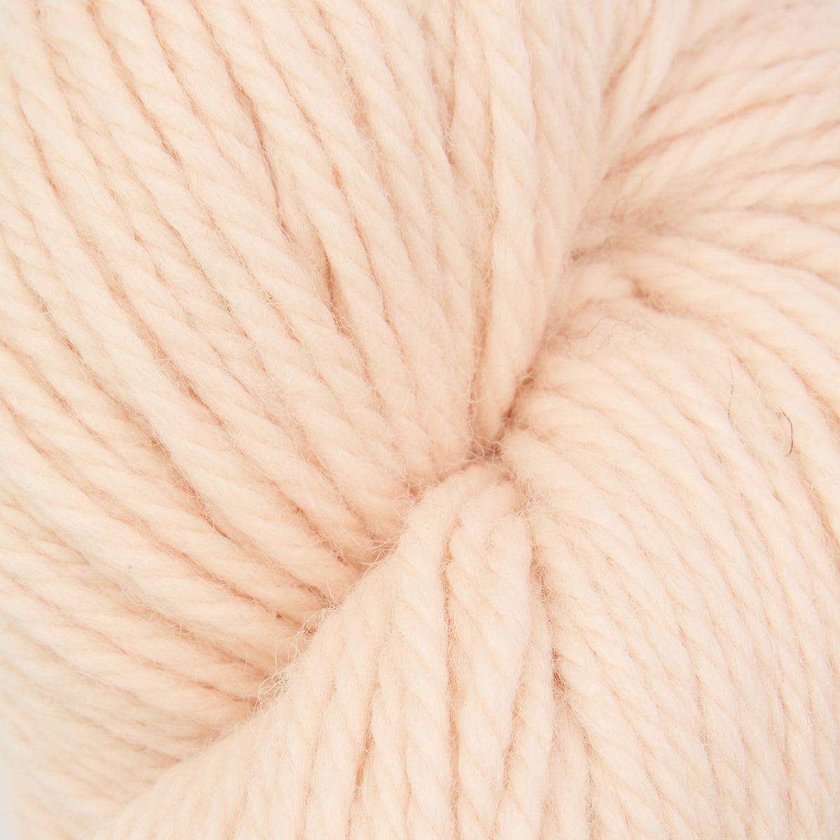 Violet Jane Fine Punch-Needle-Garn, 110g-Strang in Ballet Slipper