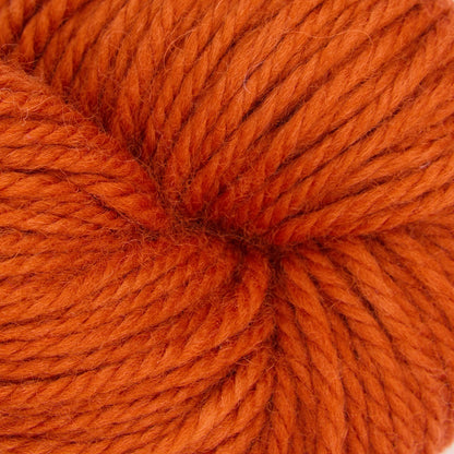 Violet Jane Fine Punch-Needle-Garn, 110g-Strang in Rusty Iron