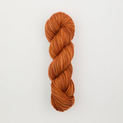Punch Needle Garn - Fine Yarn - Farbverlauf - 110g - Violet Jane - The Oxford Company