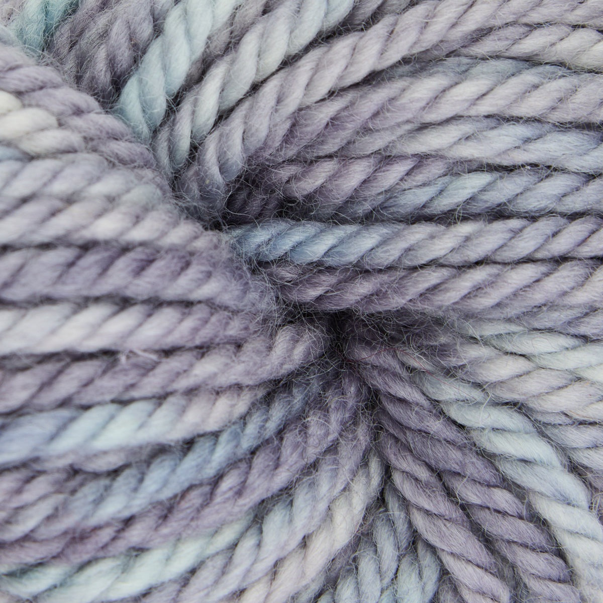 Mehrfarbiges Punch-Needle-Teppichgarn in Blue Dove, 110g