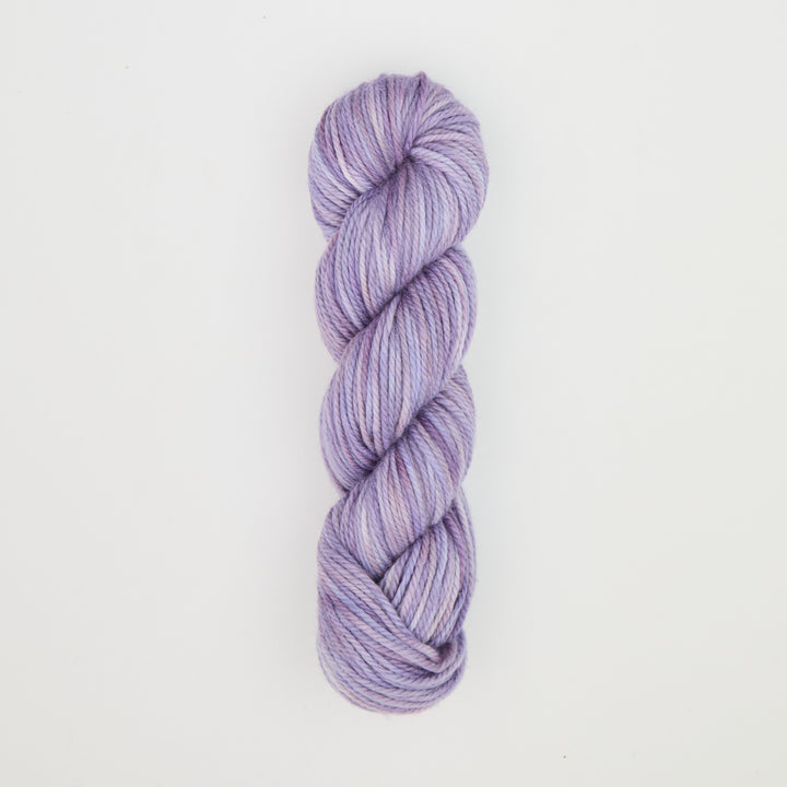 Feines Punch-Needle-Garn, Farbmuster Amethyst mehrfarbig