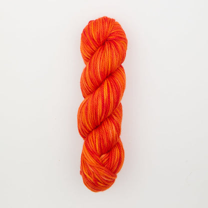 Punch Needle Garn - Fine Yarn - Farbverlauf - 110g - Violet Jane - The Oxford Company