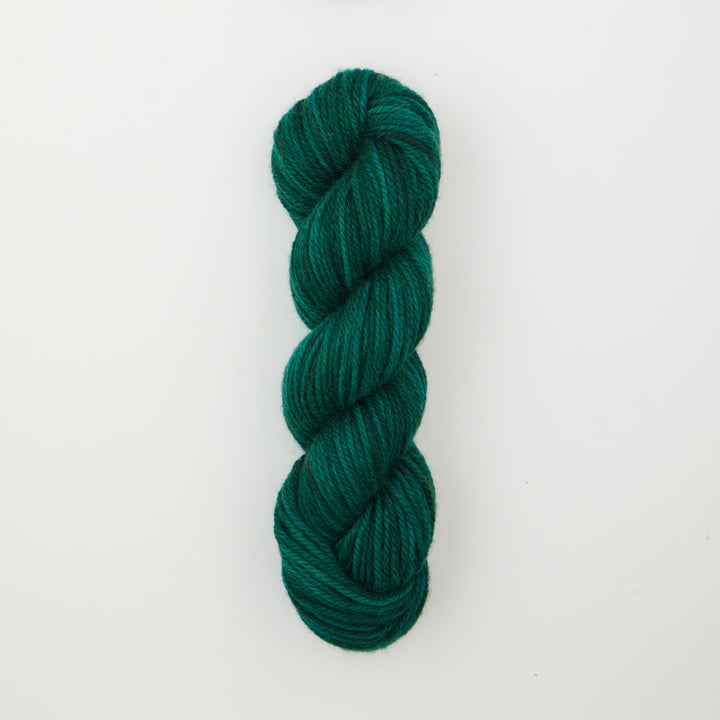 Punch Needle Yarn - Fine Yarn - Variegated Colors - 110g - Violet Jane - The Oxford Company