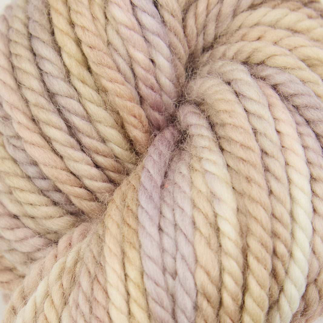 Punch Needle Yarn - Fine Yarn - Variegated Colors - 110g - Violet Jane - The Oxford Company