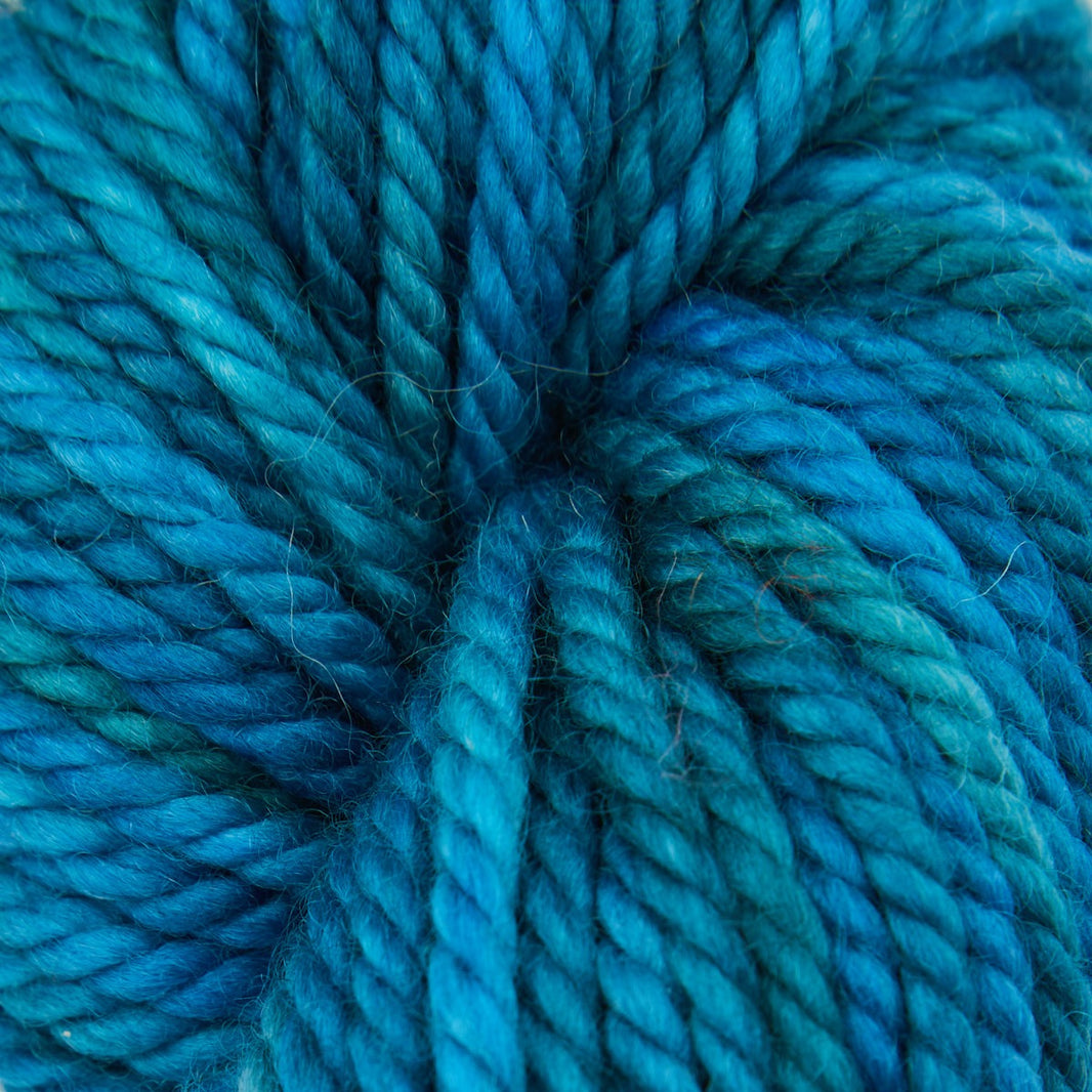 Punch Needle Yarn - Fine Yarn - Variegated Colors - 110g - Violet Jane - The Oxford Company