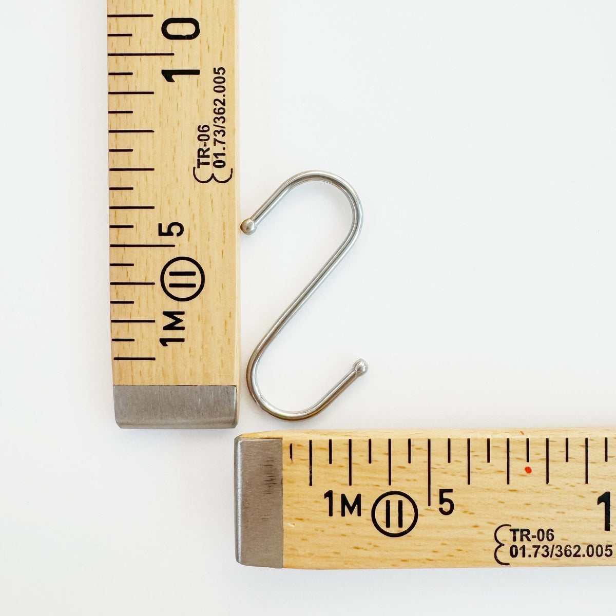 Silberner Metall-S-Haken, Detail 70mm