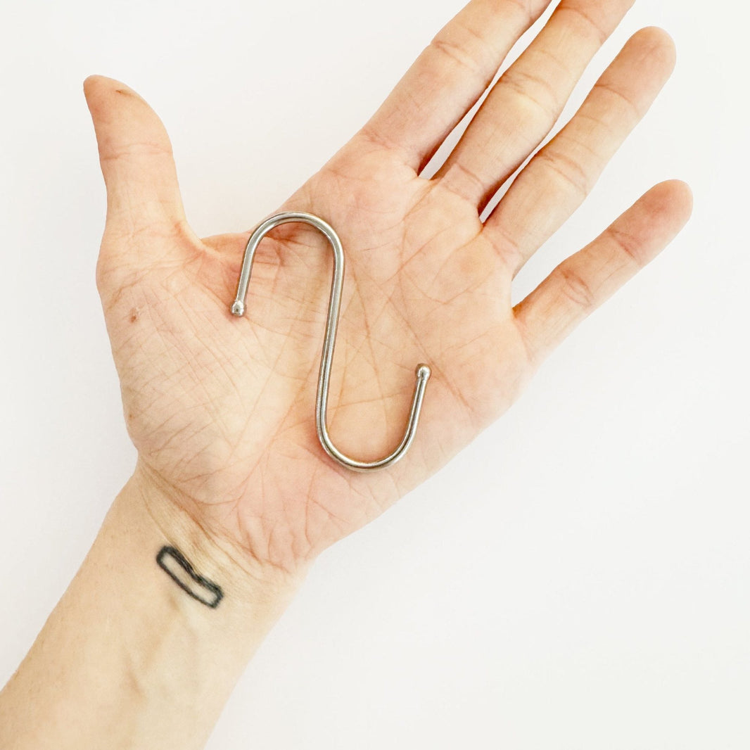 Craftinglove silver metal S-hook, 70mm