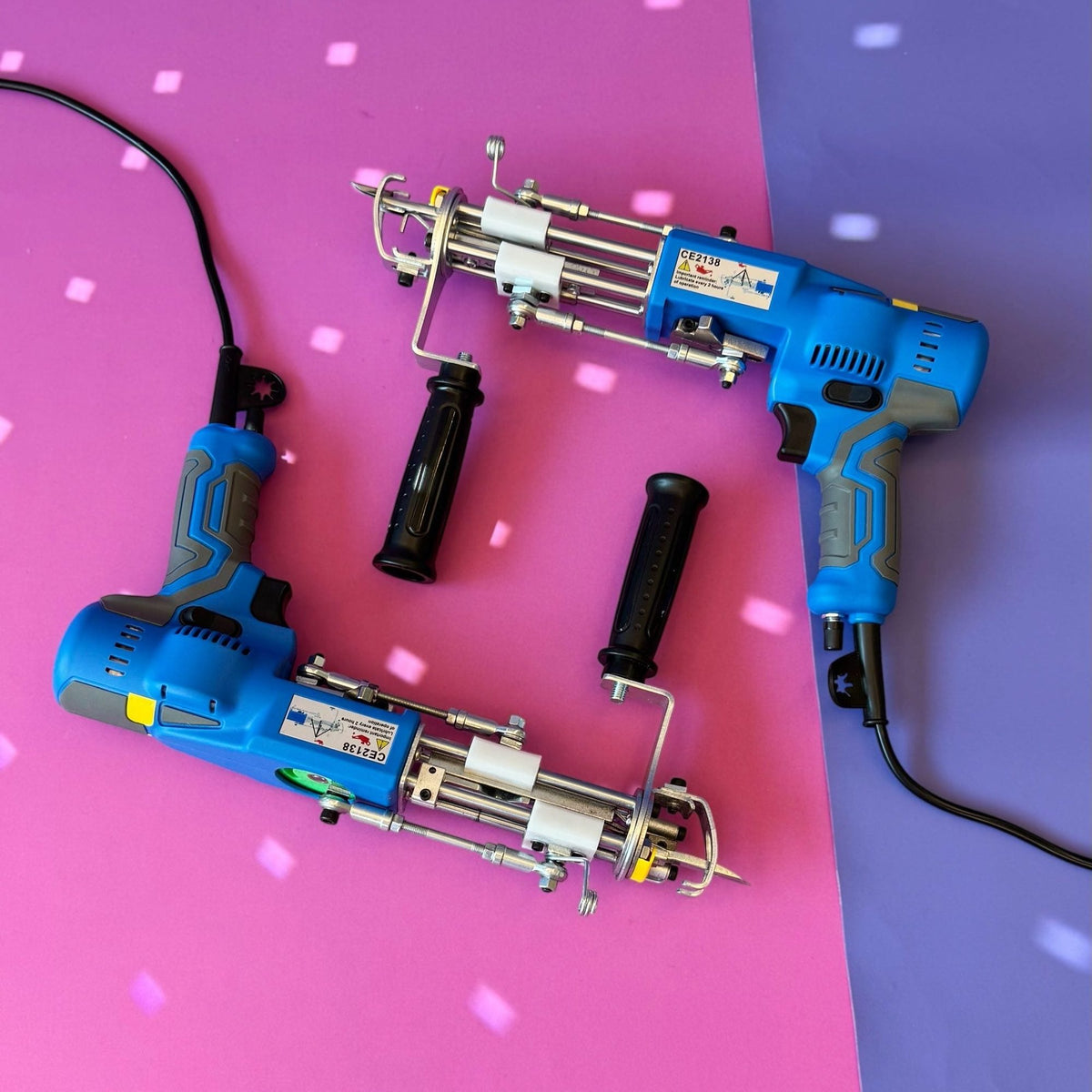 AK-V Tuftingmaschinen-Bundle für Cut und Loop Pile