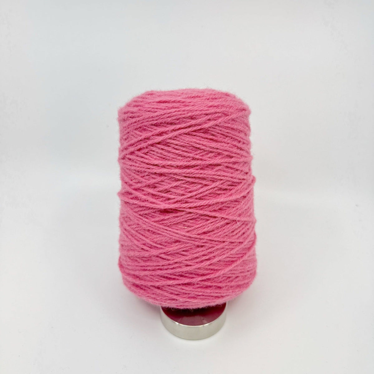 Tufting wool cone in a warm colour tone