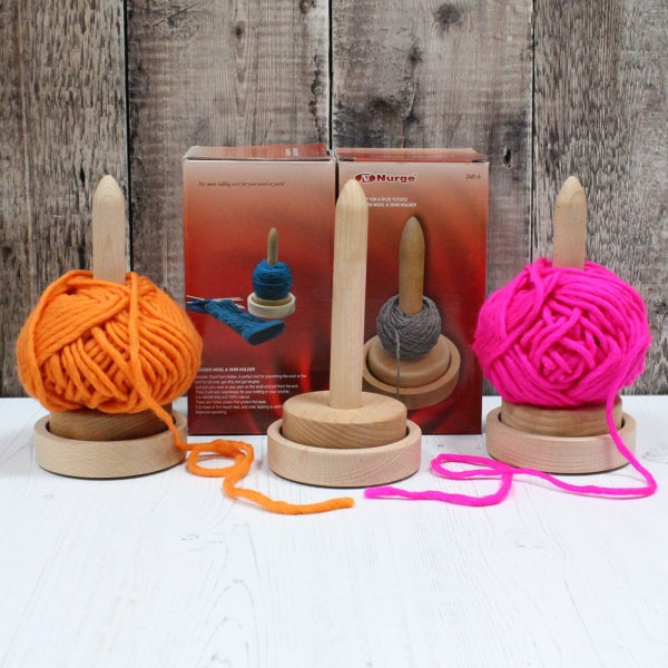 Nurge wooden wool unwinder for yarn