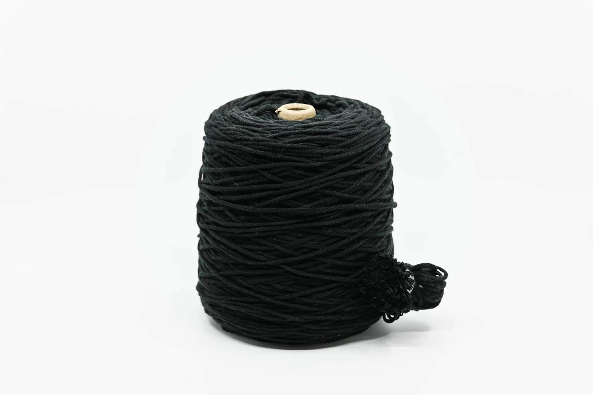 Acrylic tufting yarn on cone, 400g in Dark and Twisty