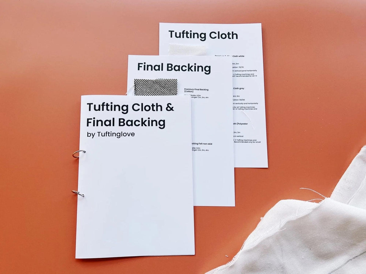 Musterkarte mit Stoffproben der Tuftingcloth